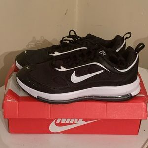 Nike Air Max AP